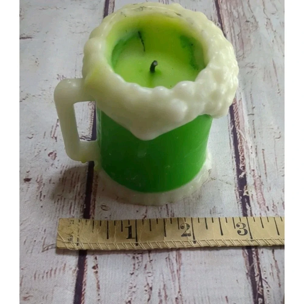 Enesco St. Patrick's Day Green Beer Candle God Bless The Irish‎